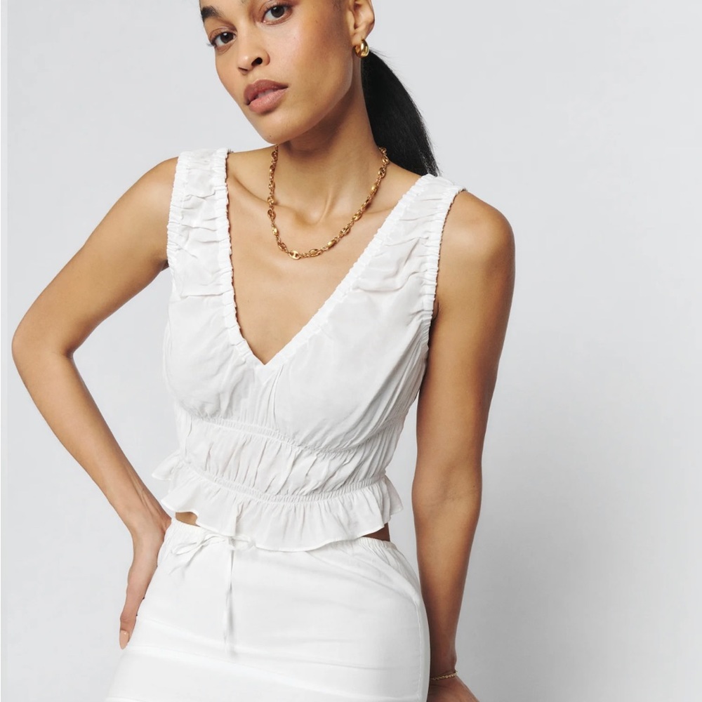 THE REFORMATION Gabriella White Top small